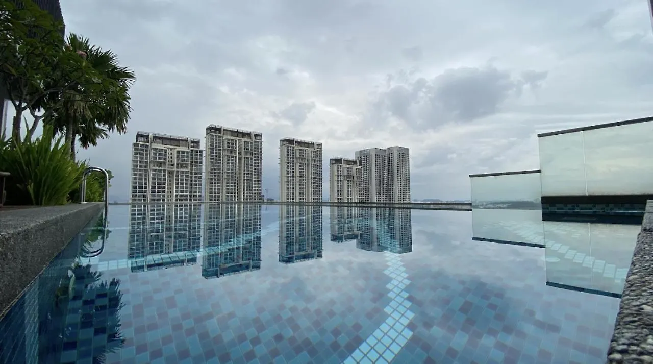 Revo, Aurora-Pavilion 22 Kuala Lumpur